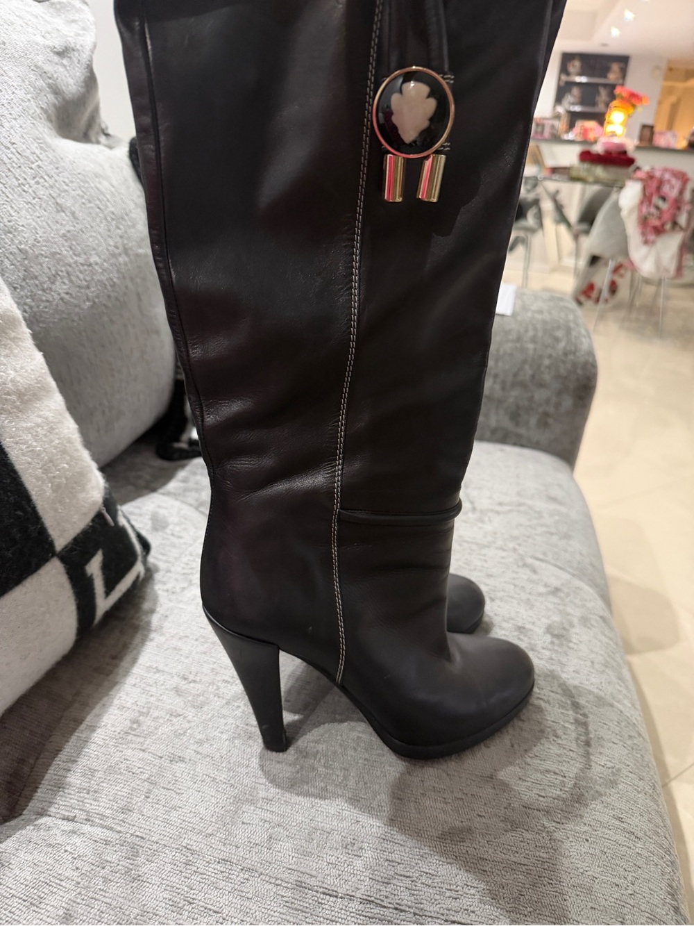Vintage Gucci Knee-High Leather Boots – Women’s EU 37.5 / US 7.5